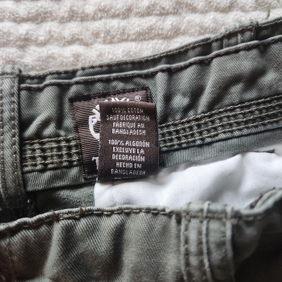 Timberland Khaki's Size 34x30 - Picture 10 of 11